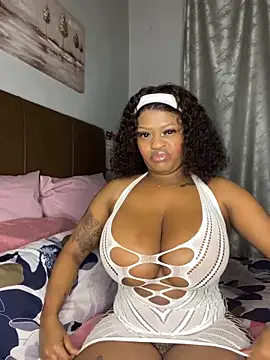 Snapshot of Boobylicious_BB chatting on May 2026 03:52:02 PM Boobylicious BB online show from May 2026 03:52:02 PM