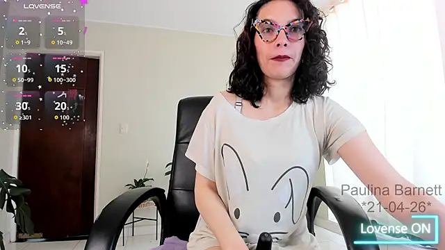 paulinabarnett- online show from April 2026 01:06:02 PM