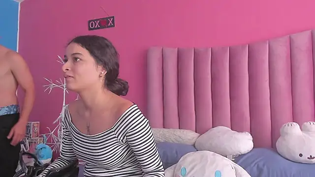 JustiinJazmin online show from December 2024 03:05:01 PM