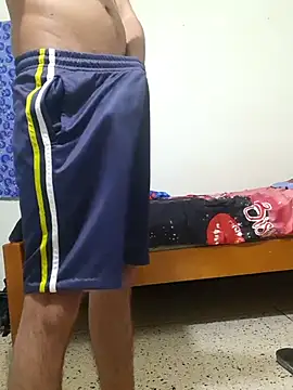 alejopitudo10 online show from February 2026 06:26:01 AM