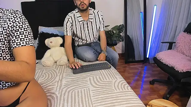 -soulmate-s online show from March 2026 04:19:01 PM