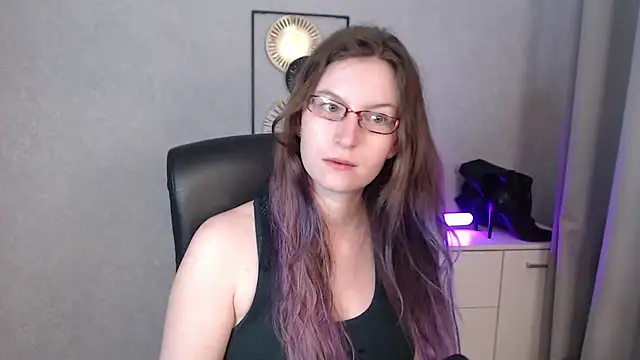 emmaxDelight online show from September 2025 05:29:01 AM