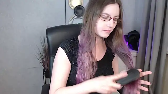 emmaxDelight online show from September 2025 05:33:01 AM