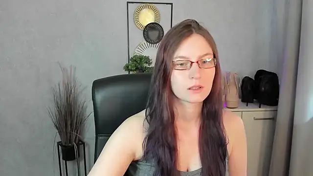 emmaxDelight online show from July 2026 05:27:02 AM