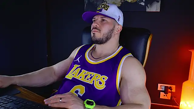 AngeloEric online show from February 2025 05:03:02 PM