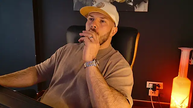 AngeloEric online show from February 2026 12:06:02 PM