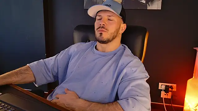 AngeloEric online show from March 2026 12:00:01 PM