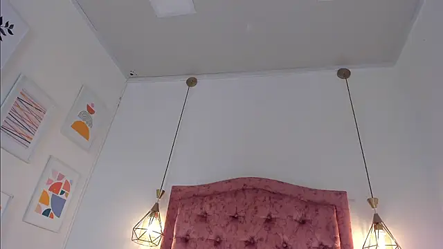 aprill21  online show from December 2024 04:47:02 PM