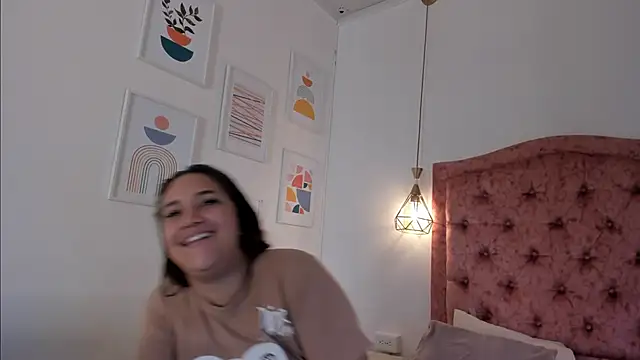 aprill21  online show from December 2024 01:55:01 PM