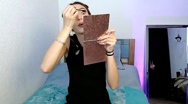 gabykovalenko14 online show from February 2025 03:53:01 PM