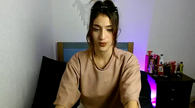 gabykovalenko14 online show from March 2025 02:31:02 AM