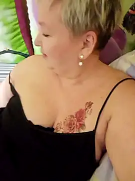 ForgetMeNot50 online show from February 2025 11:43:01 PM