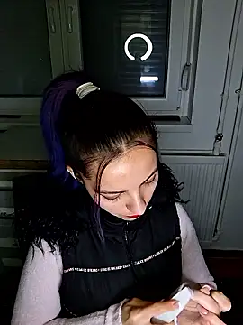 allinqueen online show from January 2026 12:24:01 AM