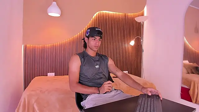 zander 2120 online show from March 2025 01:40:01 PM