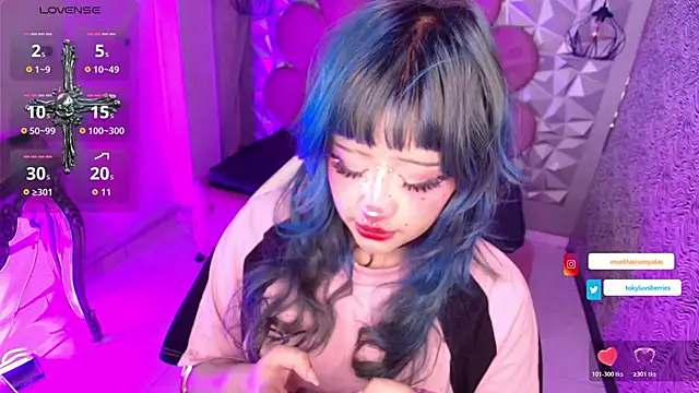 toky doll online show from November 2025 08:41:02 PM