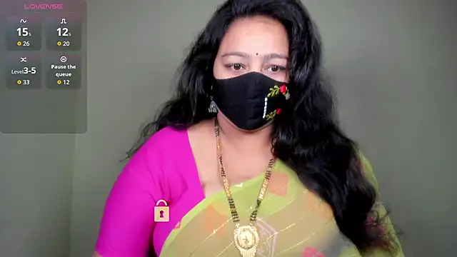 neelu-hoty online show from June 2026 08:48:02 AM
