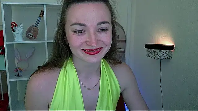 Snapshot of _Barbie_Kiss_ chatting on May 2026 04:35:01 PM Barbie Kiss online show from May 2026 04:35:01 PM