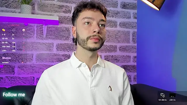 noah ricci online show from April 2026 04:14:02 AM