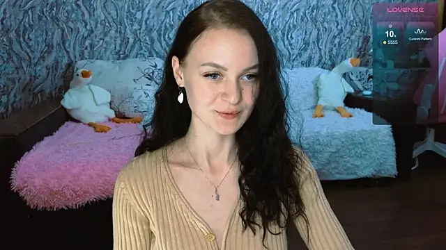 Snapshot of Elfanna chatting on March 2025 08:22:01 PM Elfanna online show from March 2025 08:22:01 PM