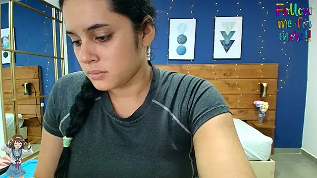 dahiana spark online show from October 2025 08:30:02 PM