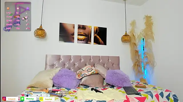 alanavega11 online show from January 2026 01:36:01 PM