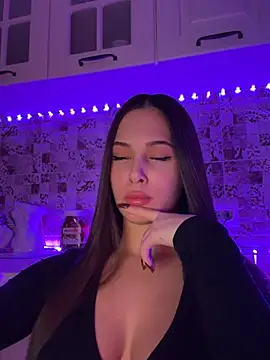 EricaWalls online show from January 2025 09:48:02 PM