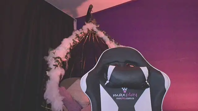 vanelope11 online show from September 2025 07:25:02 AM