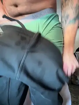 PeytonJohnn online show from February 2026 03:27:02 PM