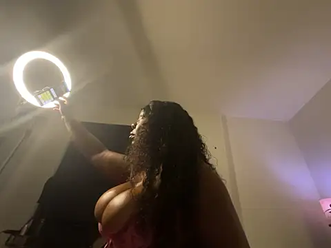 XXXLollipopsJuicy online show from April 2026 08:13:01 AM