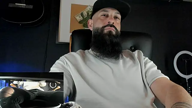 axxelrich  online show from February 2025 05:27:01 PM