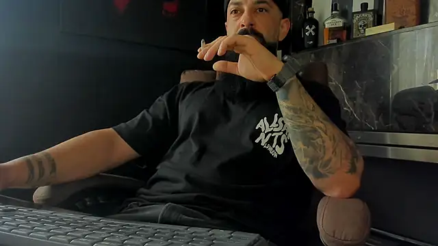 axxelrich  online show from October 2025 06:12:02 AM