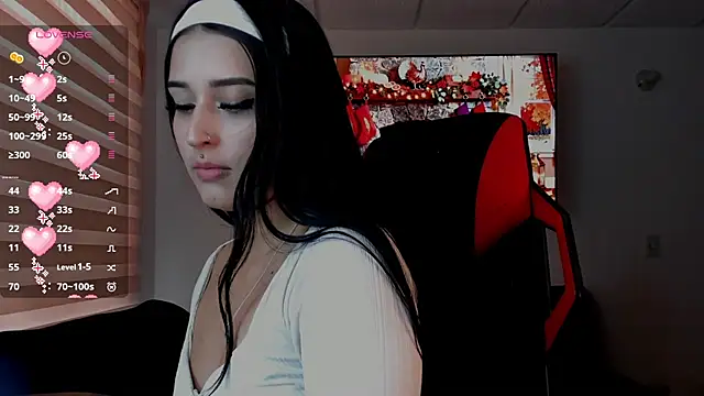 Charlotte greys online show from November 2025 09:15:01 PM