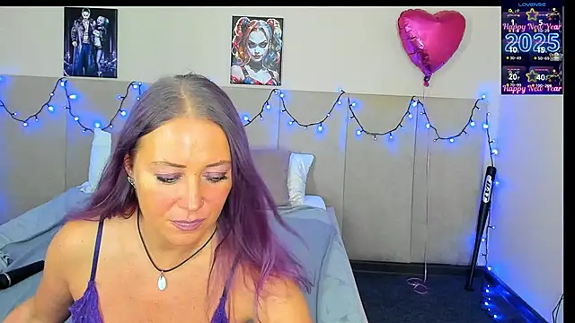 Snapshot of MuscleXXXBarbie chatting on February 2025 08:05:02 PM MuscleXXXBarbie online show from February 2025 08:05:02 PM