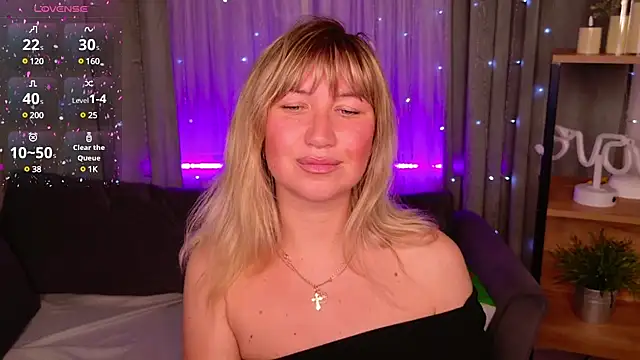 MilaBott online show from February 2025 09:41:02 PM