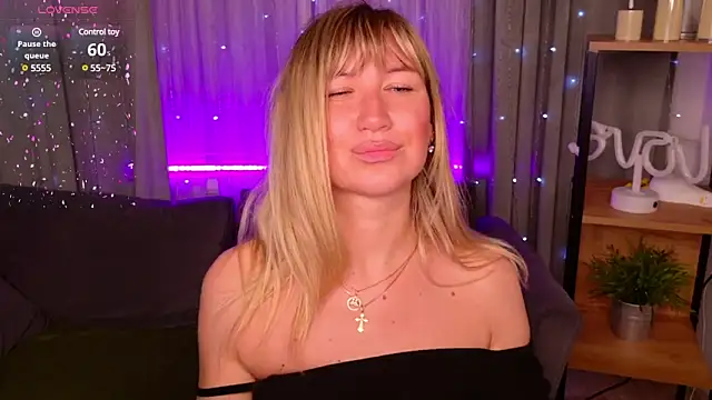 MilaBott online show from February 2025 02:32:02 AM