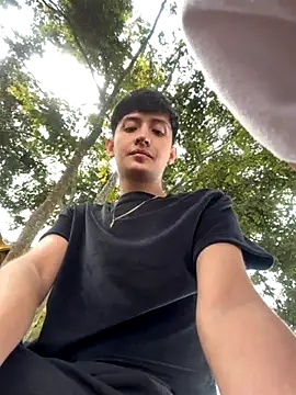 HotStar yes online show from November 2025 03:02:01 PM