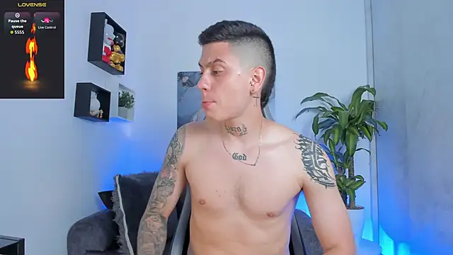 Yeiko Romero  online show from September 2025 08:27:01 AM