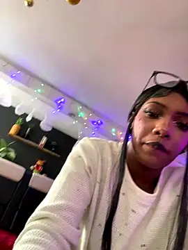 TIFFANYYSTAR online show from December 2025 05:52:02 PM