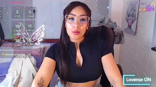 Paulina 627 online show from April 2026 04:44:02 PM