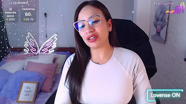 Paulina 627 online show from April 2026 02:29:01 PM