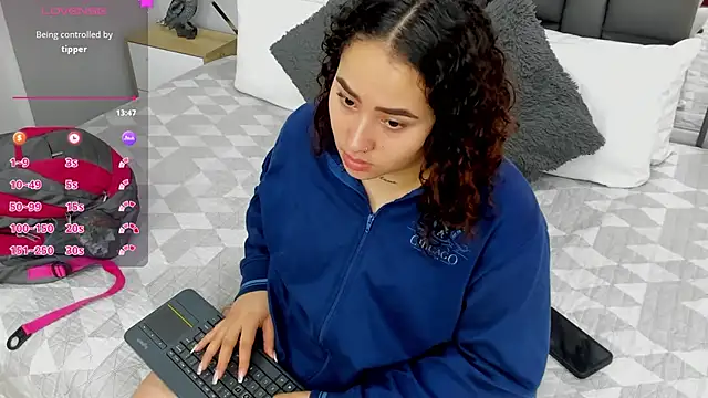 Ayla martinez online show from March 2025 02:01:02 AM