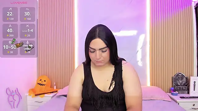 Snapshot of Athenaa_555 chatting on October 2025 12:28:01 PM Athenaa 555 online show from October 2025 12:28:01 PM