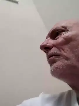 OlderPerv61 online show from December 2024 02:00:01 PM