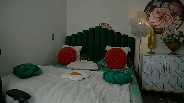 IsmaelRichardson online show from September 2025 05:02:02 PM