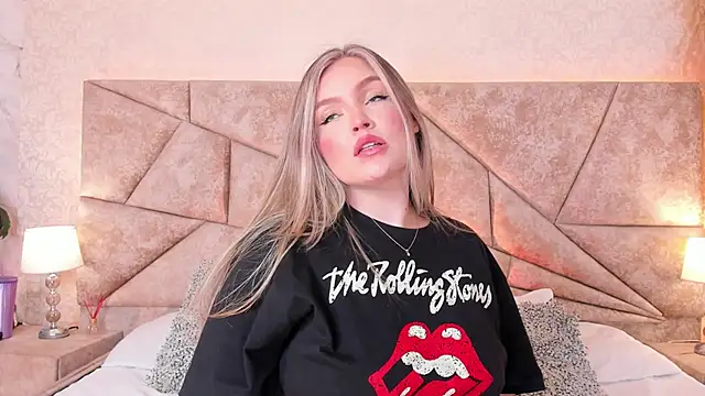 GaiaBaker online show from March 2025 04:34:02 AM