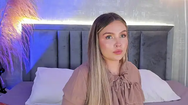 GaiaBaker online show from October 2025 05:12:02 PM