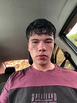 Logan smith1 online show from October 2025 03:32:02 PM