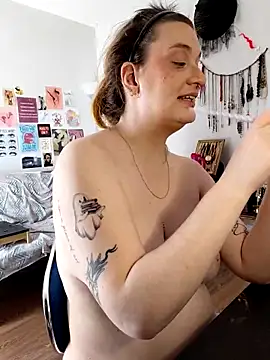 PrincesseMalicia online show from April 2026 01:50:01 PM