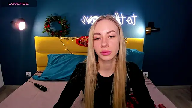 Snapshot of Diana_Garrett chatting on December 2024 08:52:01 AM Diana Garrett online show from December 2024 08:52:01 AM