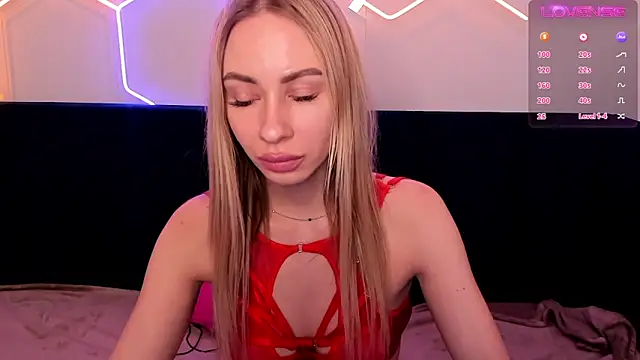 Snapshot of Diana_Garrett chatting on February 2025 12:01:02 PM Diana Garrett online show from February 2025 12:01:02 PM